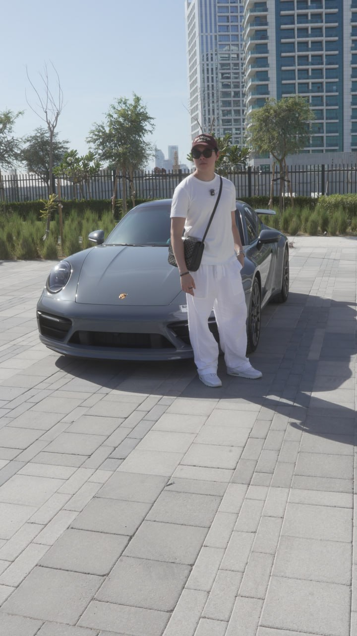 Leonard, co founder of Callisto